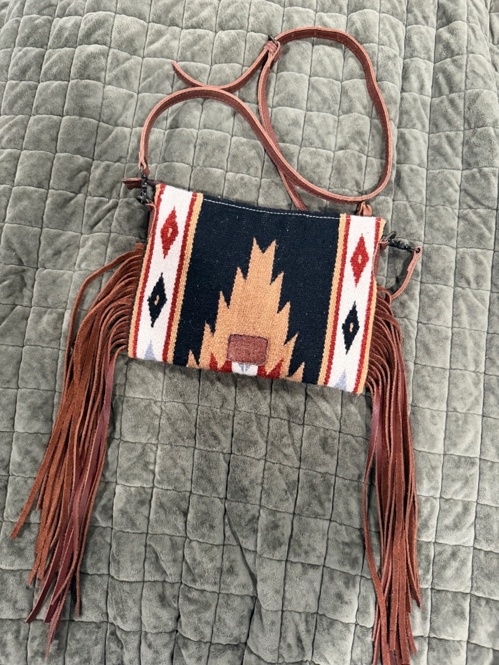 American darling crossbody bag